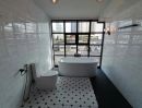 - ให้เช่าโฮมออฟฟิศ 4 ชั้น จดทะเบียนบริษัทได้ ทำ Airbnb ได้ ซอยสุขุมวิท 65 ห่าง BTS เอกมัย เพียง 450 เมตร ตกแต่งสวย Fully Furnished พร้อมใช้งาน