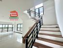- บ้านเดี่ยว 2 ชั้น (หลังมุม) เนื้อที่ 73.8 ตร.ว. คาซ่า แกรนด์ สุขาภิบาล 5 : Casa Grand Sukapiban 5 ตรงข้ามตลาดวงศกร ถนนพหลโยธิน แขวงสายไหม เขตสายไหม