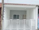 - หมู่บ้านเพชรงาม แพรกษา ใกล้นิคมบางปู รีโนเวทใหม่ พร้อมเข้าอยู่