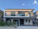 - ขายด่วน! คฤหาสน์หรู Modern Luxury "เดอะ ซิตี้ บางนา" (The City Bangna) ใกล้ MEGA บางนา เพียง 3 นาที! หลังใหญ่ 313 ตร.ม. โถงสูง Double Volume ถึง 2 จุด