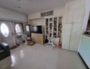 - บ้านกลางเมือง ลาดพร้าว โยธินพัฒนา ทำเลใกล้หน้าหมู่บ้านเข้าออกสดวก