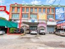 - ขายอาคารพาณิชย์ห้องริม 3.5 ชั้น ติดถนนสุขุมวิท ห้วยโป่ง ระยอง 57.5 ตร.วา ใกล้โรงพยาบาลเฉลิมพระเกียรติ