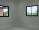 - ขาย บ้านสร้างใหม่ สไตล์โมเดิร์นคอนเทมโพรารี่, ใกล้วัดท่าเกวียน 500 ม.