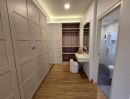 - ให้เช่าบ้านเดี่ยว เซนโทร บางนา (Centro Bangna) เพียง 1 กม. ถึง Mega Bangna ใกล้โรงเรียนนานาชาติ Concordian และ SISB