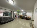 - บ้านแฝด 2 ชั้น หมู่บ้านอรุณทอง 5 หนองแขม เพชรเกษม 69 เนื้อที่ 43.80 ตร.ว.