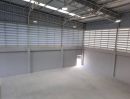 - โรงงานให้เช่าพร้อมออฟฟิศ 2 ชั้น พื้นที่ใช้สอยทั้งหมด 380 ตร.ม. อ.สามโคก จ.ปทุมธานี
