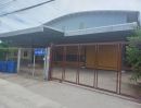 - ให้เช่าโกดังพร้อมสำนักงาน เนื้อที่ 200 ตร.ว. พื้นที่ใช้สอย 450 ตร.ม. ทำเลดี ใกล้มอเตอร์เวย์ M81 (ด่านนครชัยศรี) เพียง 2 กม.