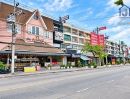 - ขายอาคารพาณิชย์ 4.5 ชั้น หลังมุม หน้ากว้าง 15 ม. ติดถนนนวลจันทร์ ใกล้เลียบด่วน EastVille