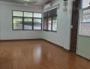 - ขายบ้านเดี่ยว พื้นที่ 88 ตรว. เข้าซอยเพชรเกษม 68 เพียง 500 เมตร เหมาะเป็นที่อยู่อาศัย และทำธุรกิจ