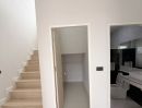 - ขายบ้านเดี่ยว 2 ชั้น เชียงใหม่ 4 ห้องนอน ที่ดิน 58 ตร.ว. พื้นที่ใช้สอย 196 ตร.ม. ราคา 3.89 ล้าน ฟรีค่าโอน
