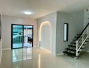  - RealEstate 905-46 รีโนเวทใหม่เอี่ยมทั้งหลัง ดีไซน์โปร่งสบาย