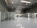 - โกดัง/โรงงานให้เช่าพร้อมออฟฟิศขนาด 400 ตร.ม. ย่านรามอินทรา กรุงเทพฯ