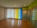 - ให้เช่าทาวน์เฮ้าส์ 3 ชั้น บ้านกลางเมือง เออร์บาเนี่ยน พระราม 9-ลาดพร้าว