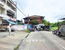 - ขายด่วน ที่ดินพร้อมบ้าน ซอยชัยพฤกษ์ 18 ถมเเล้ว ใกล้ Central Pinklao ทำเลดี น่าลงทุน