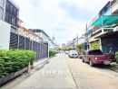 - ขายด่วน ที่ดินพร้อมบ้าน ซอยชัยพฤกษ์ 18 ถมเเล้ว ใกล้ Central Pinklao ทำเลดี น่าลงทุน