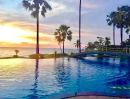 - THE PALM WONGAMAT BEACH คอนโดติดทะเล 100% วิวทะเล 1 ห้องนอน
