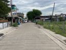 - ขายที่ดินถมแล้ว 204 ตรว. เฉลิมพระเกียรติ ร.9 ซอย48 เหมาะสร้างบ้าน โกดัง ออฟฟิศ ใกล้สวนหลวง ร.9