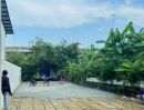 - โรบินสันศรีสมาน 1.1 กม.ติวานนท์ 52-58 โกดังให้เช่า 3 น้ำ 1 ออฟฟิศ ใกล้วัดสีกัน 1.1 กม.พื้นที่ใช้สอยในอาคาร 500 ตร.ม.พื้นที่ภายนอก 200 ตร.ม.