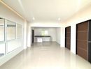 - บ้านเดี่ยวสร้างใหม่ ในหมู่บ้าน AREEYA VILLA พัทยา - หนองปรือ ใกล้ สภ.หนองปรือ