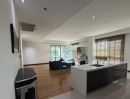 - เจ้าของขายเอง ขายคอนโดห้องเปล่า เป็นห้องเดียวที่ปล่อยขายในโครงการ The Lofts Yennakart