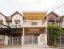 - ขายทาวน์เฮ้าส์ 2 ชั้น รีโนเวทใหม่ หมู่บ้านลุมพินี บางบัวทอง