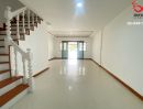 - ขายทาวน์เฮาส์ 2 ชั้น 18 ตร.ว. หมู่บ้านเอเวอร์กรีน ซ.บางนา-ตราด 56 รีโนเวทใหม่ พร้อมอยู่ ใกล้ทางพิเศษบูรพาวิถี รถไฟฟ้าสายสีเหลือง