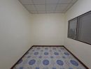  - ขายบ้านชั้นเดียว หมู่บ้านพีเค (สีส้ม) ซอยกระทิงแดง