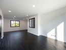 - Luxury 3-Story Detached House for Sale: SOUL Ratchadapisek 68 | Newly Renovated | Near MRT Wong Sawang & Expressway ขายบ้านเดี่ยวรัชดา ใกล้ MRT
