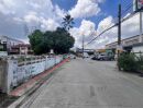 - ขายที่ดินแปลงมุม ทำเลทอง ซอยลาดพร้าว 102 ขนาด 170 ตร.วา ที่ดินสวย อยู่มุมถนน ในย่านชุมชนเมือง เหมาะสำหรับผู้ที่กำลังมองหาที่ดินเพื่อพัฒนาธุรกิจ