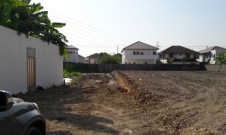 ขายที่ดิน - ขายที่ดินเปล่าพุทธมณฑลสาย2 ติดหมู่บ้านเพชรเกษม3 เนื้อที่ 359 ตรว. เหมาะปลูกบ้าน 