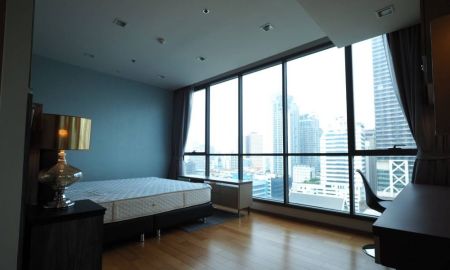 ให้เช่าคอนโด - เช่าด่วน คอนโด Hyde Sukhumvit สุขุมวิท ซอย 11 แบบ 2 ห้องนอนแต่งสวย ใกล้ BTS นานา **For Rent** -- A Beautiful 2 Bedroom Unit for Rent in NaNa Area