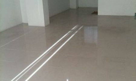 ขายอาคารพาณิชย์ / สำนักงาน - OFR1008:Home Office For Rent 6x10 M. Serithai9 Nida Ready Move Salon Luandry Pricr 15,000/Month