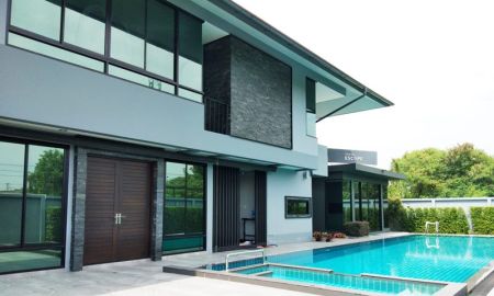 ขายบ้าน - ขาย บ้านเดี่ยว กลางเมือง luxury พร้อม สระว่ายน้ำส่วนตัว อ่างจากุซซี่ รามอินทรา 64 (31116)
