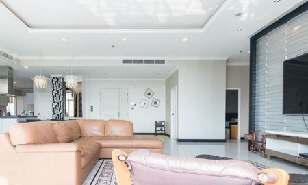 ให้เช่าคอนโด - For Rent 4 bedrooms Condominium, 250 Sqm at Supalai Wellington, Thien Ruam Mit Road.
