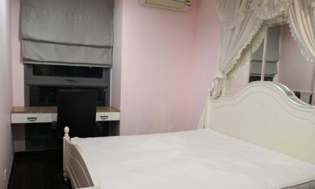 ให้เช่าคอนโด - Ideo Q Phayathai Condo for rent : 1 bedroom for 41 sq.m. on 29th floor with bath tub.