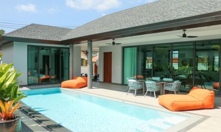 ให้เช่าบ้าน - PoolVilla for rent in Chernthaley 4 bedrooms 4 bathrooms 90,000 baht/month