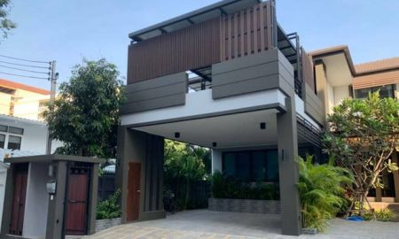 ให้เช่าบ้าน - Sale: Brand new single house 121 sq.wa. 4bed Sukhumvit 71 , Pridi 14 near BTS Prakanong