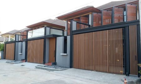 ขายบ้าน - ขายบ้านเดี่ยวโครงการ เจ ดับบลิว แกรนด์ ธารา สามวา-มีนบุรี บ้านเดี่ยว 2 ชั้น พื้นที่ใช้สอยกว่า 380