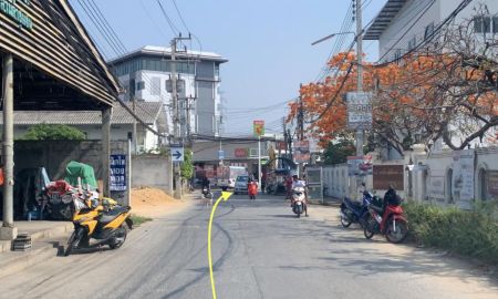 ขายที่ดิน - ขายที่ดินซอยสวนมะพร้าว เนื้อที่ 10-3-93ไร่ ใกล้เซ็นทรัลโคราช