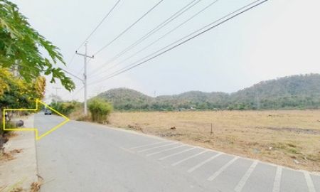 ขายที่ดิน - ขายที่ดินในเมืองกาญจนบุรี 15 ไร่ ด้านหน้าติดถนนลาดยาง ข้างหลังเห็นวิวภูเขา ใกล้แหล่งชุมชน