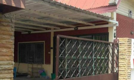 ขายบ้าน - ขายบ้านพร้อมผู้เช่าแถวหนองหอย โรงเรียนวารี ราคาน่าลงทุน