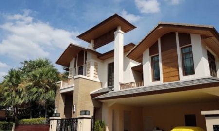 ขายบ้าน - ขายและให้เช่า Super Luxury house Prime Sukhumvit Sansiri สุขุมวิท 67 บ้านสวย