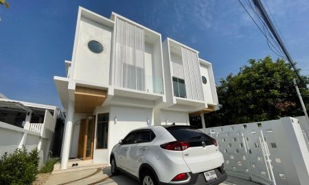 ขายบ้าน - บ้านสวย ดีไซน์เก๋ สไตล์มินิมอล มาพร้อมการออกแบบที่แตกต่าง ดึงเสน่ห์บ้านในแบบวิถีชีวิตยุดใหม่