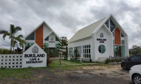 ขายที่ดิน - ขาย กิจการ Buriland Café +ที่ดิน 5 ไร่ ถมสูง ติดถนนบุรีรัมย์-ประโคนชัย สวยงาม ทำต่อได้เลย