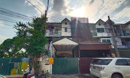 ขายทาวน์เฮาส์ - ขายบ้าน 3 ชั้น หมู่บ้านปิ่นเจริญ1 เเขวงสีกัน เขตดอนเมือง กรุงเทพมหานคร ใกล้สนามบินดอนเมือง