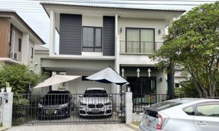 ให้เช่าบ้าน - บ้าน เซ็นโทร บางนา กม.7 3 BEDROOM 3 น้ำ พท. 52 Square Wah 45000 BAHT ใกล้ รร.ราชวินิตบางแก้ว อีเกียบางนา เข้าอยู่ได้ทันที บ้านพร้อมพักอาศัย