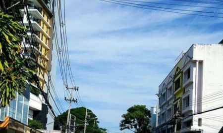 ขายอาคารพาณิชย์ / สำนักงาน - ลดราคาด่วน 6.9 ล้านบาทโอนคนละครึ่ง เจ้าของขายเองตึกแถว 5 ชั้น โซนช้างคลาน-เจริญประเทศ ใกล้โรงเรียนมงฟอร์ตประถม 50 เมตรเดินไปโรงเรียนได้
