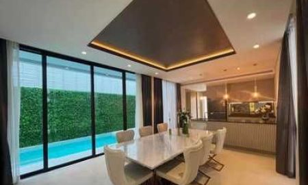 ให้เช่าบ้าน - Luxury house บ้านเดี่ยวพัฒนาการ The Urban Reserve Rama9-Motorway พร้อมลิฟท์+สระว่ายน้ำส่วนตัว