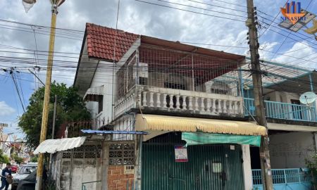 ขายทาวน์เฮาส์ - ขายทาวน์เฮ้าส์หลังริม หมู่บ้านไทยสมุทร 2 ลาดกระบัง ทำเลดี เหมาะทำร้านค้า