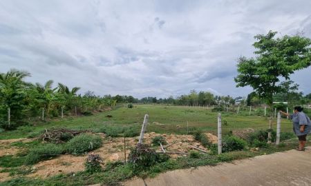 ขายที่ดิน - ขายที่ดิน พื้นที่ ทับใต้ อ.หัวหิน 3 ไร่ มีวิวภูเขา วิวธรรมชาติล้อมรอบ ทำเลดีเป็นพื้นที่กำลังพัฒนา (L-3)